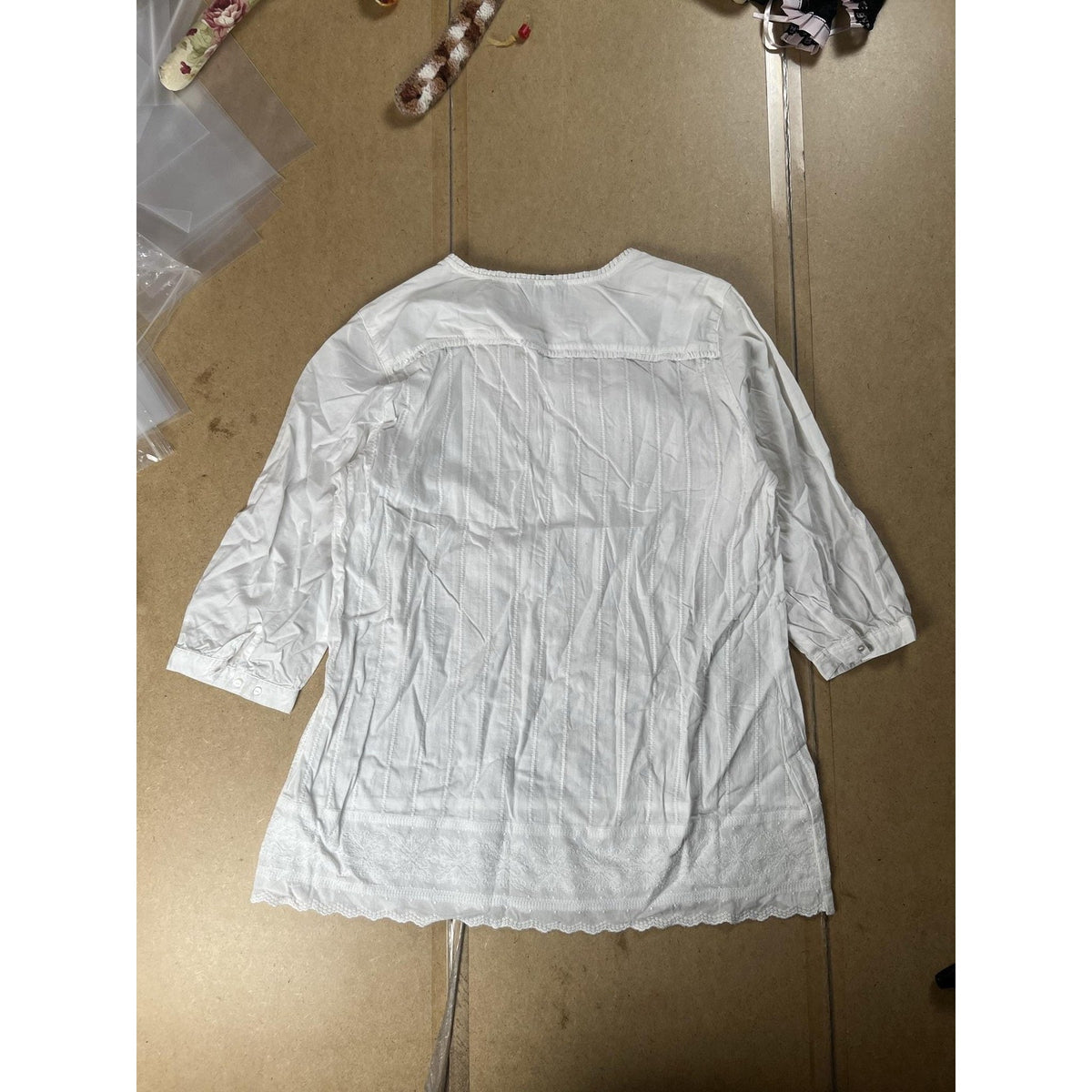 Bit & Bridle Tunic Womens XL White Henley 3/4 Sleeve Embroidered Cotton