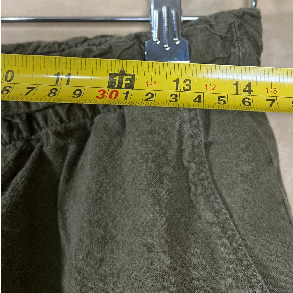 Uniqlo Large 30 Linen/Cotton Green Shorts Elastic Waist