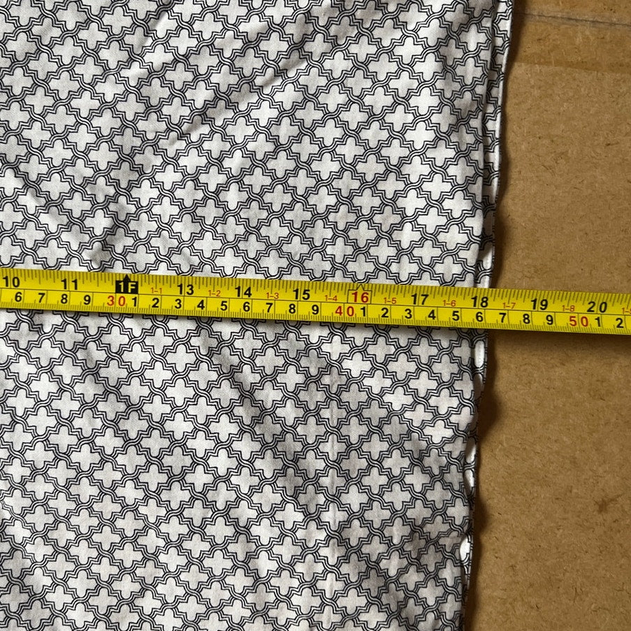 S.C. & Co. Womens 2XL Black White Pattern AOP Tummy Control Skort Front Pockets
