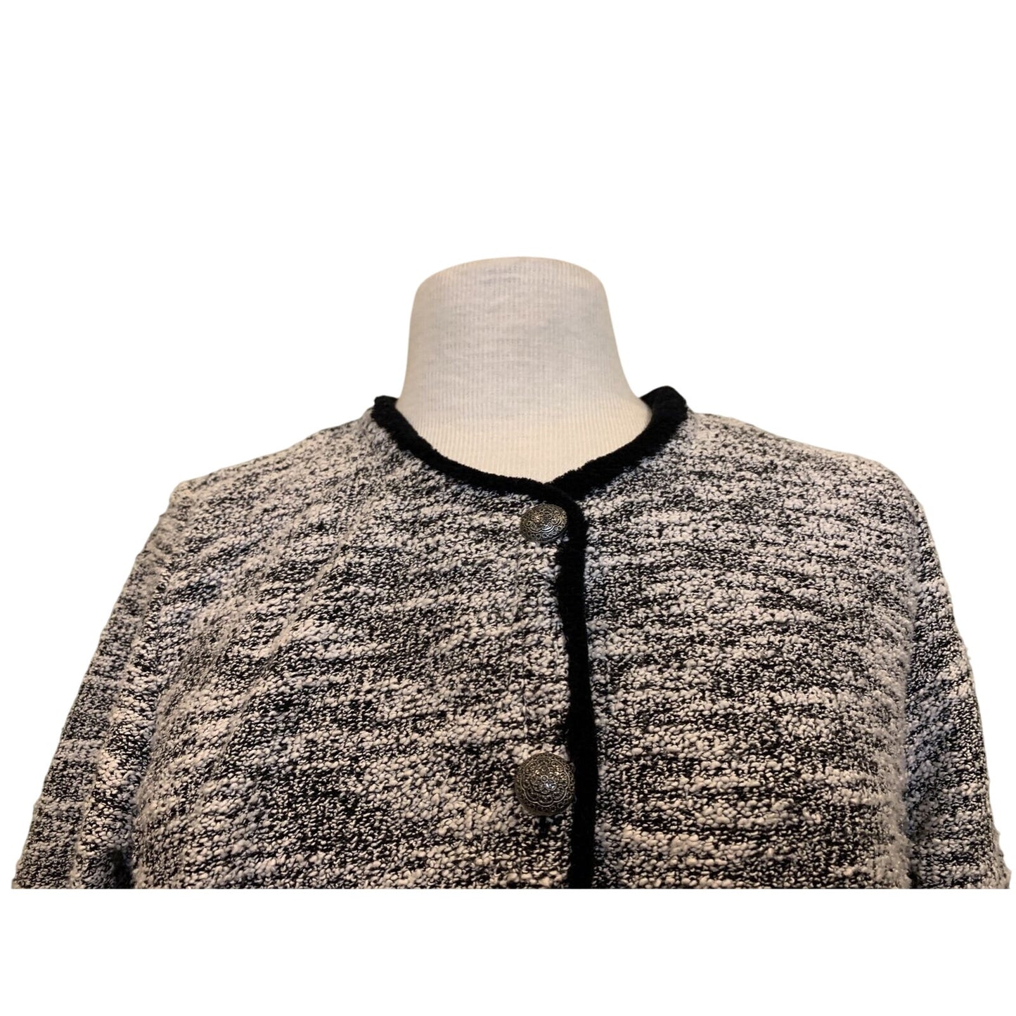 NWOT Nelly Women's Sweater Black And White Jacket Button Up Size 1 Small