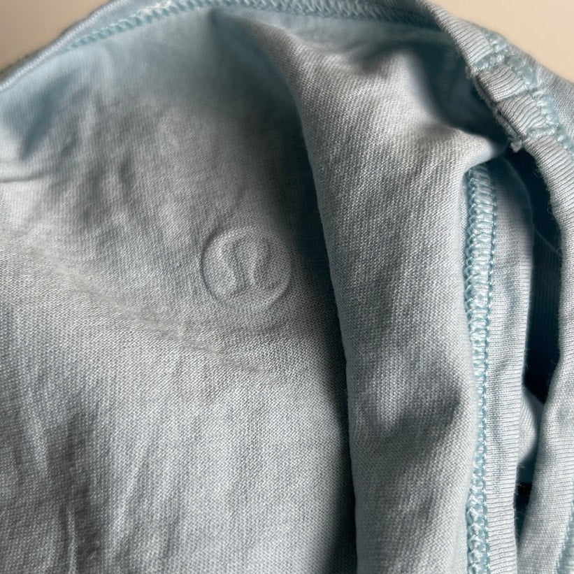 Lululemon Women's M Light Blue Activewear Tank Top