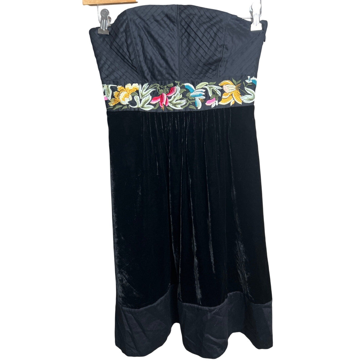 Anthropologie Floreat Size 2 Black Dress Floral Velvet Embroidered