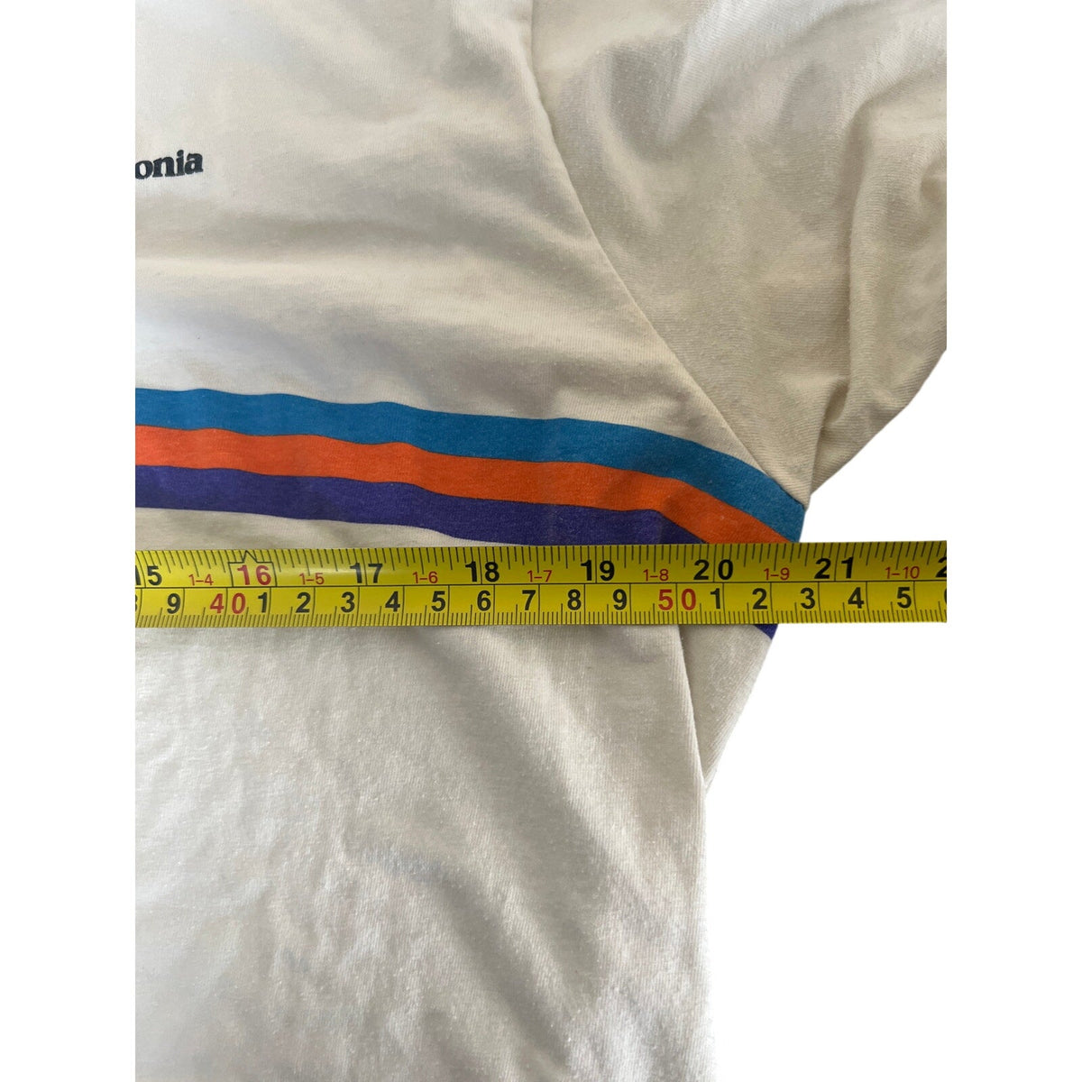 Patagonia Slim Fit Large L Tide Ride Organic Cotton White T-Shirt
