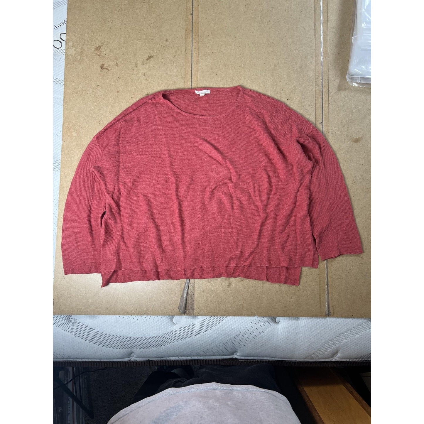 EILEEN FISHER Sweater Womens M Red Pullover Crew Neck Lightweight Linen