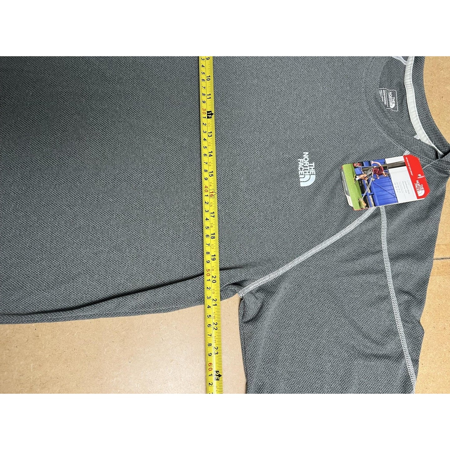 The North Face Shirt Mens L Gray Polyester Moisture Wicking Quick Dry Logo