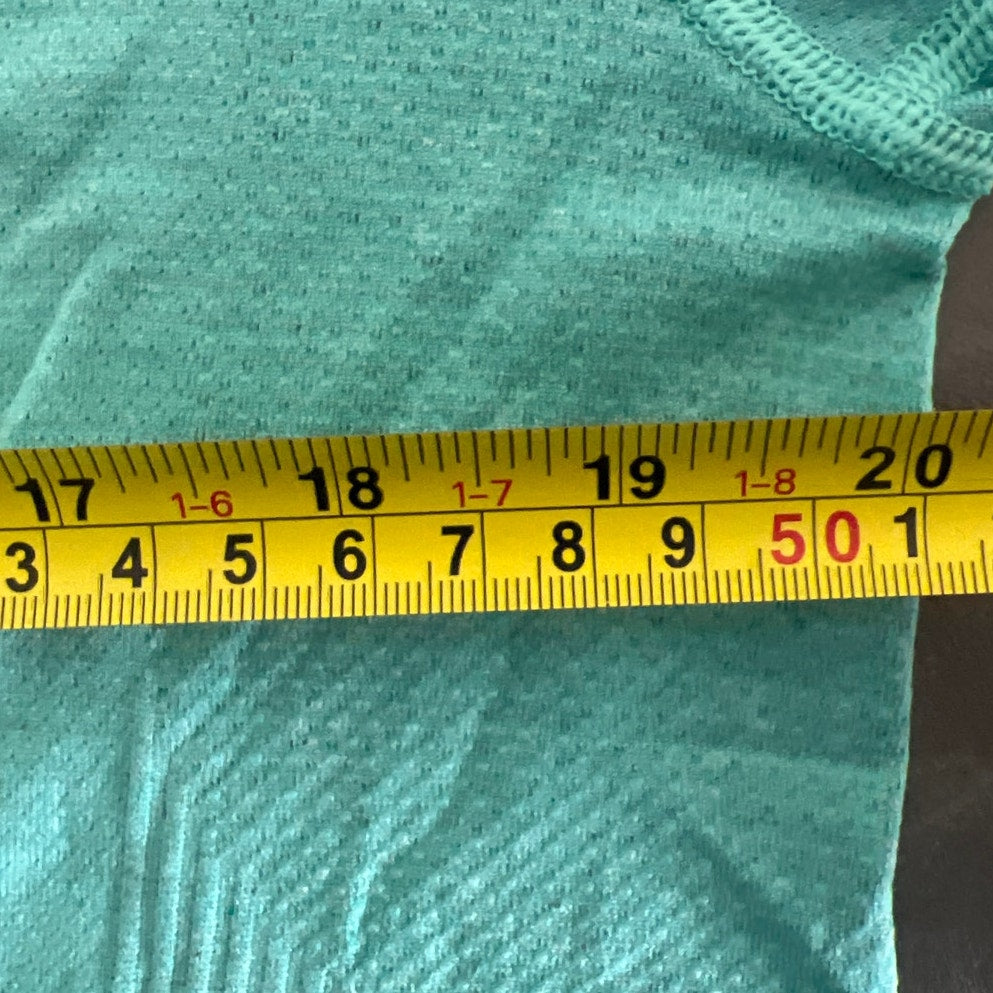 Lululemon Large Swiftly Tech Short Sleeve Blue