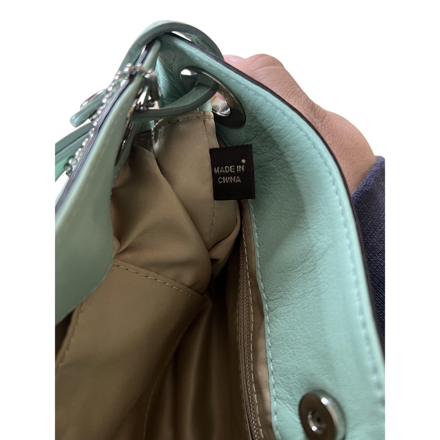 Coach Clutch Bag Womens Small Green Leather Magnetic Grommet Inner Pockets
