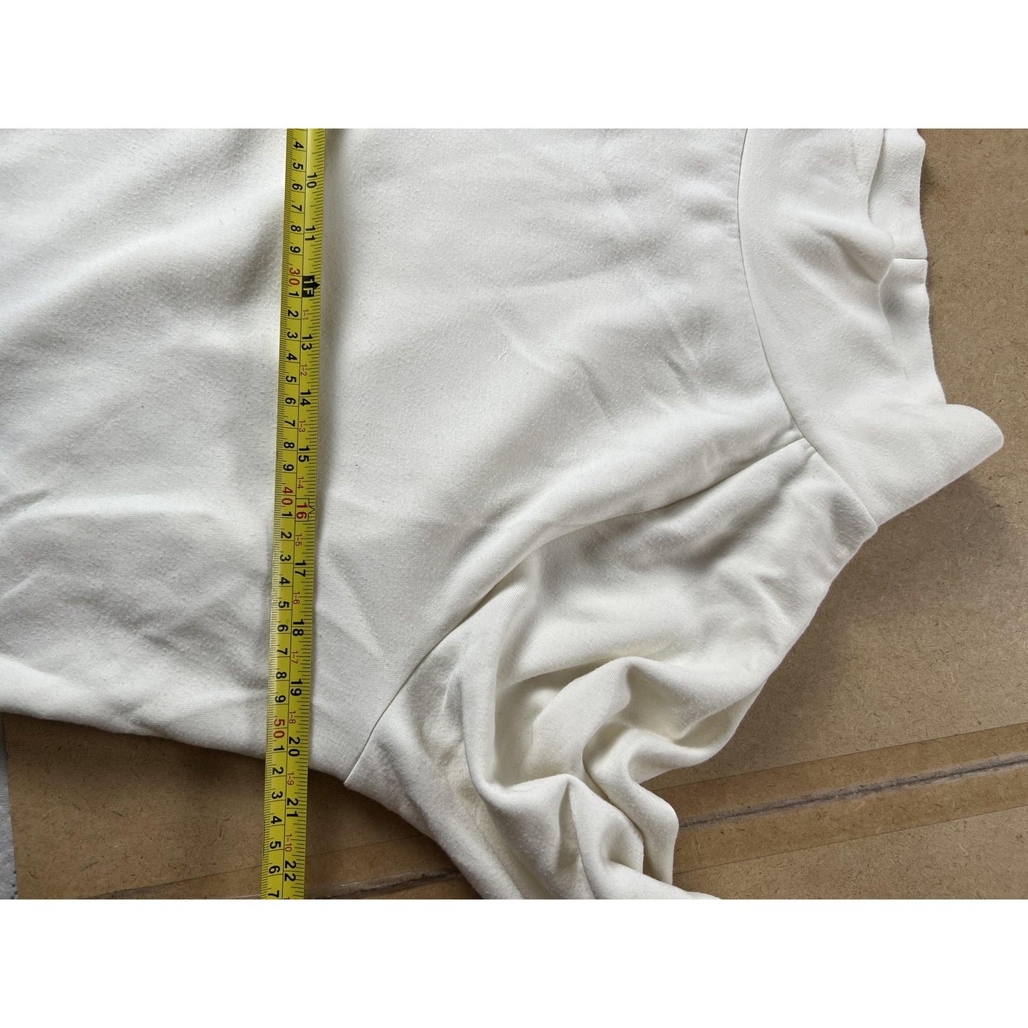Varley Sweater Womens M White Pullover Mock Neck Lightweight Stretch Raglan