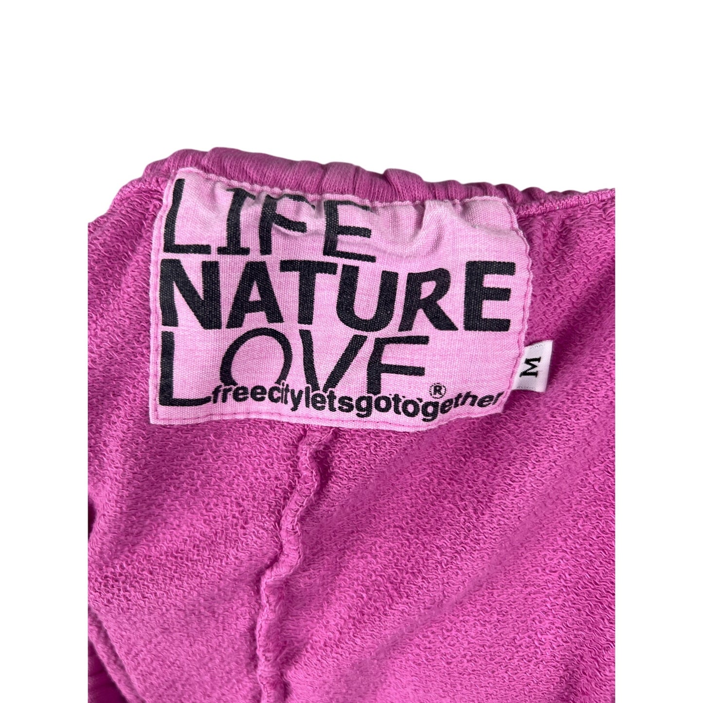 Free City Let's go Together Life Nature Love Size Medium Tokyo Pink Sweatpants