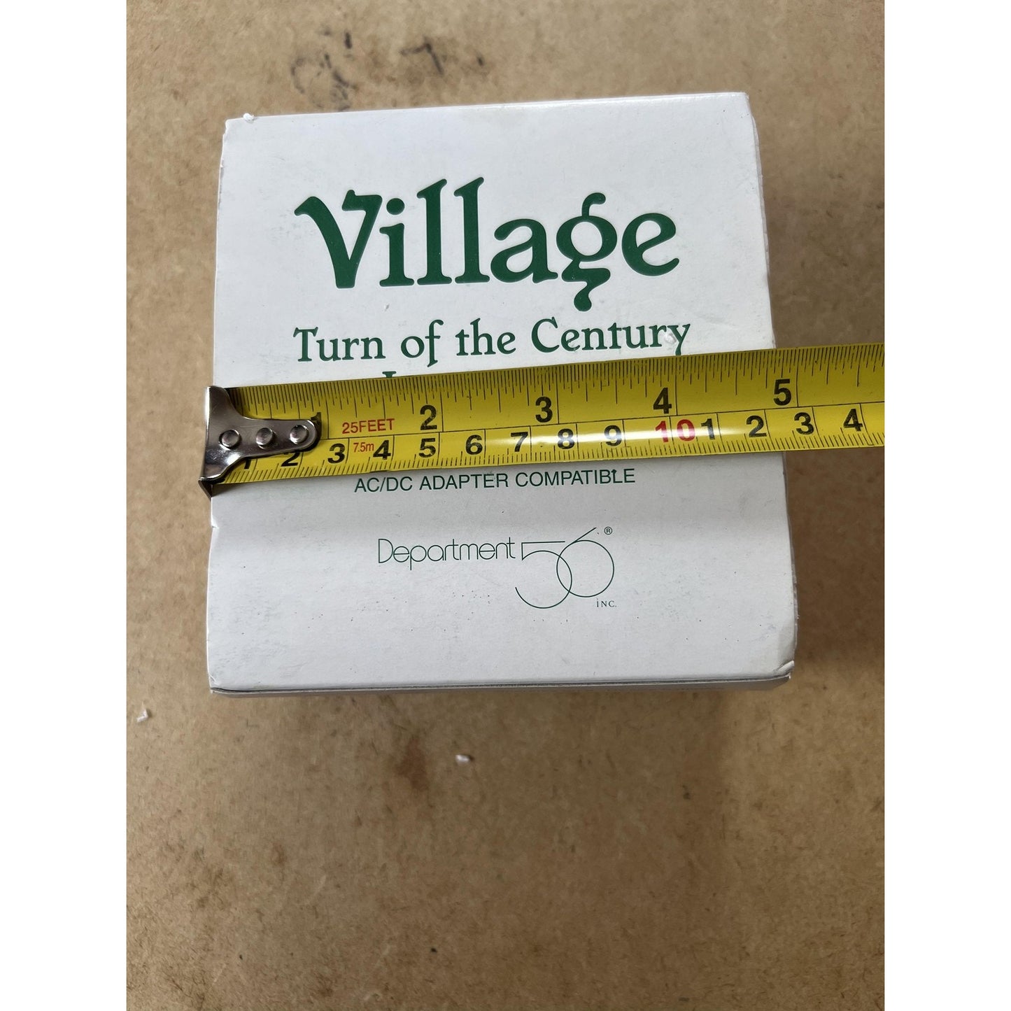 Department 56 Village Turn Of The Century Lampposts Set Of 4 Lighted Green