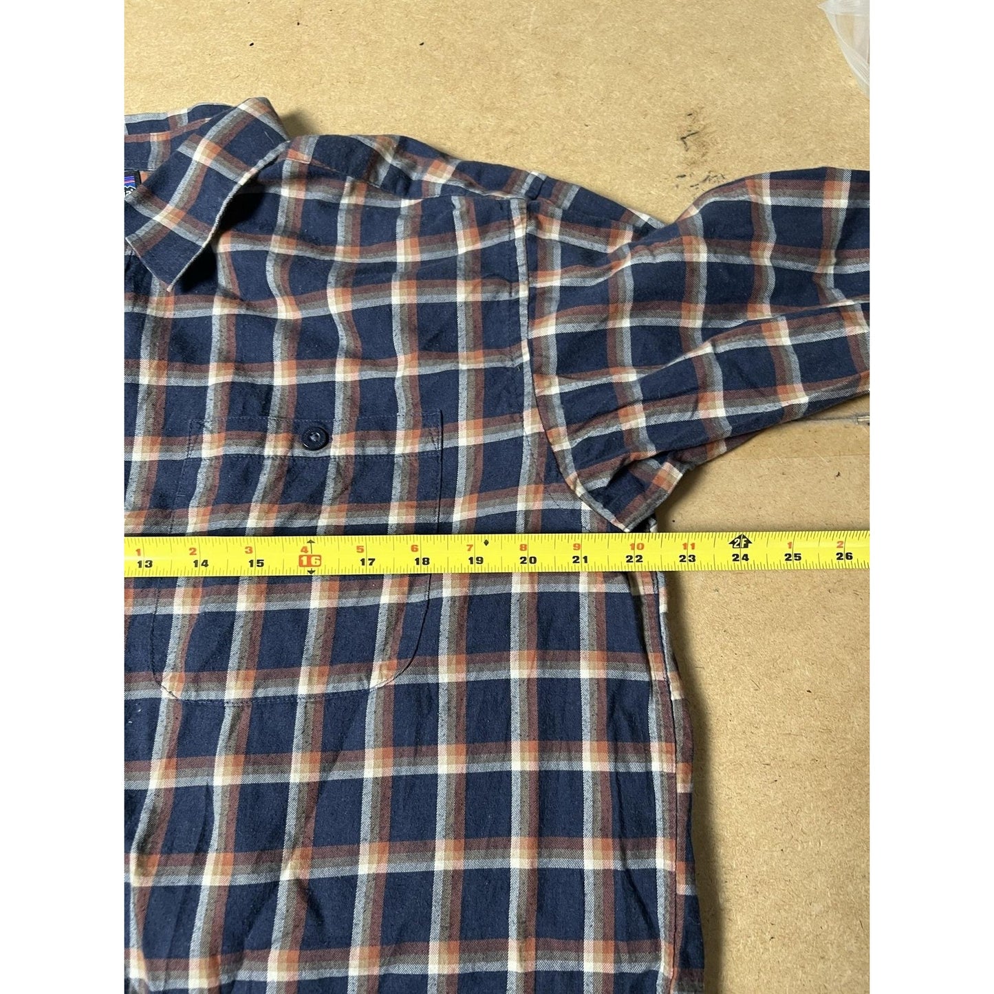 Patagonia Shirt Mens L Blue Plaid Long Sleeve Flannel Button Up Casual