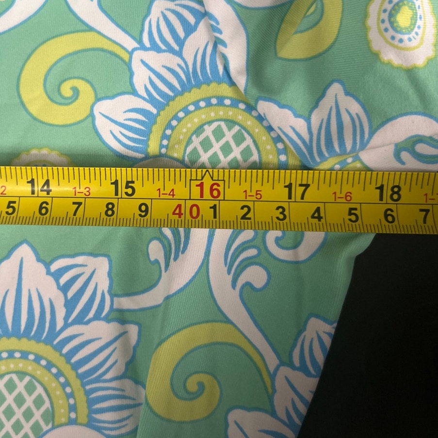 J. McLaughlin Size Small Women’s Green Top Wavesong Paisley Print