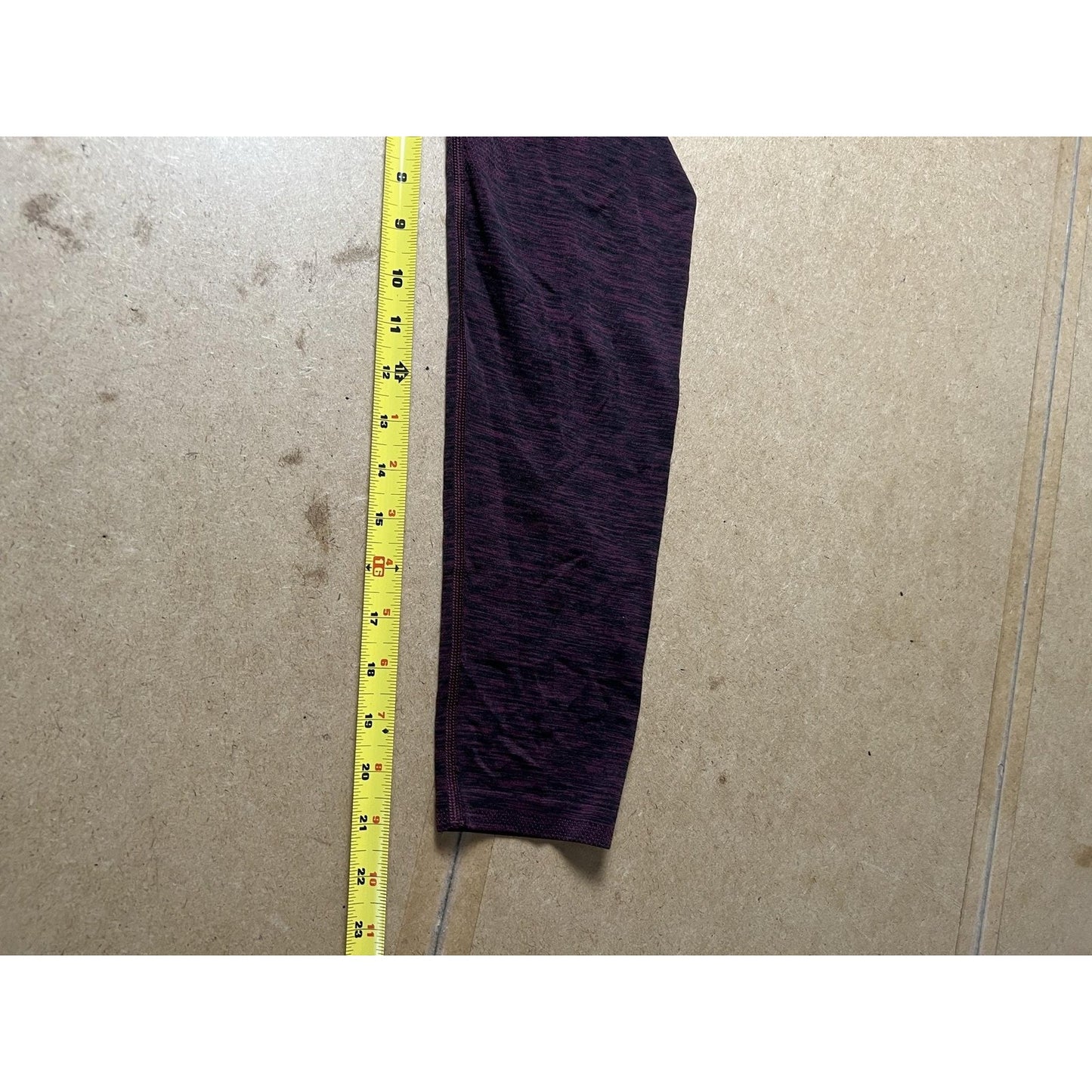 Lululemon Mens L Purple Pullover Mock Neck 1/4 Zip Knit Zipper Lightweight