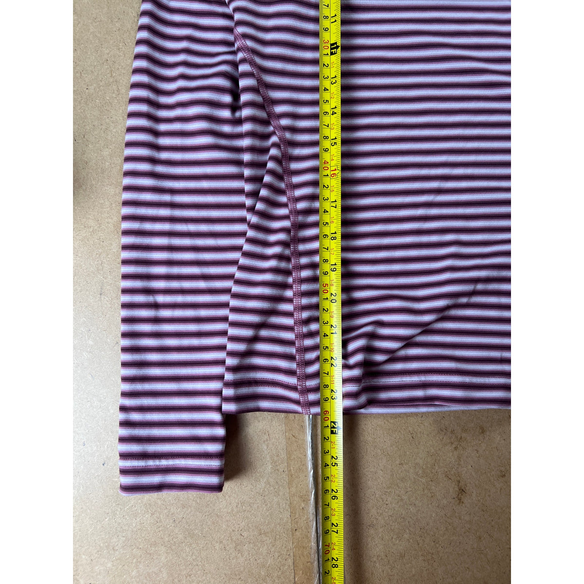 Mountain Hardwear Small Purple Striped Womens 1/4 Zip Performance Pullover