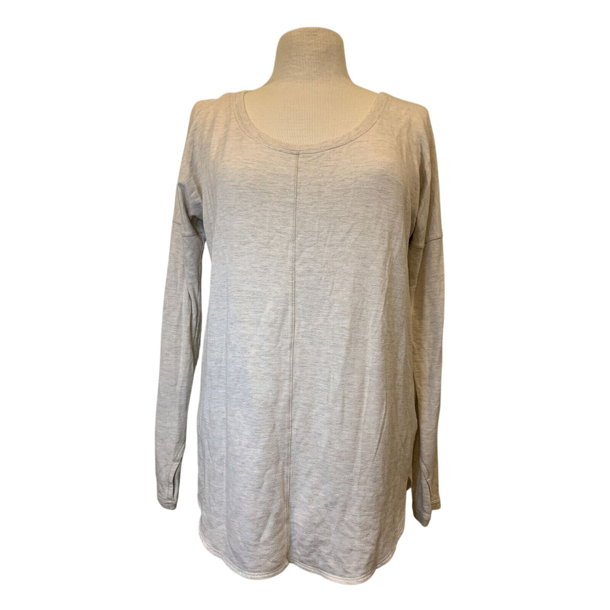 Athleta Cream Long Sleeve Rounded Hem Shirt Tunic Top Size S