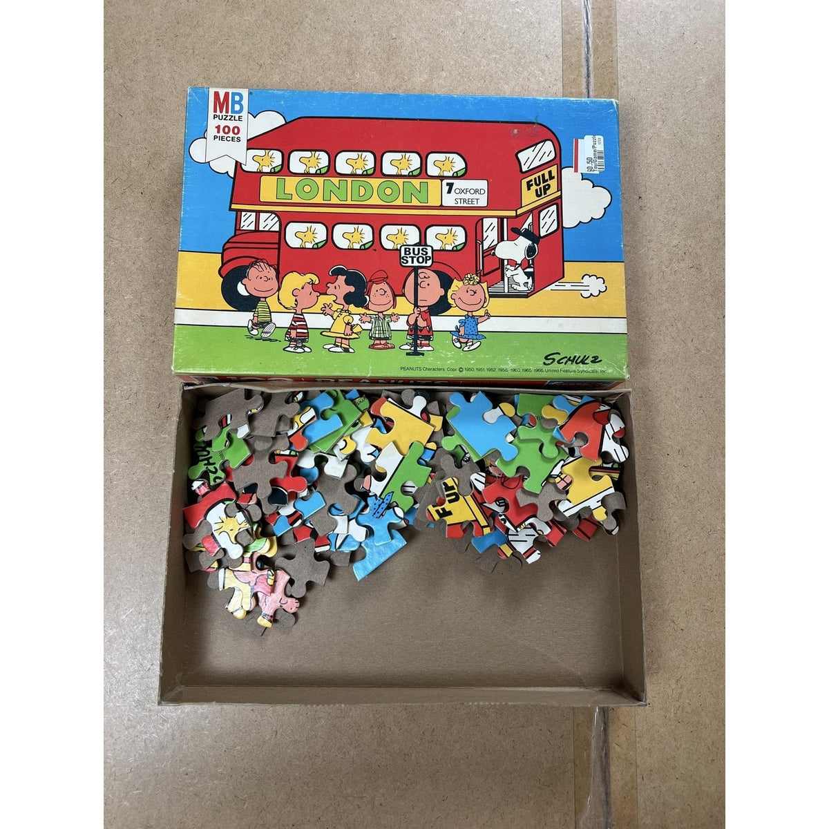 MB Puzzle 100 Pieces Smurf Boxed Jigsaw 16 X 11 In 40.6 X 28.0 Cm Loose Pieces