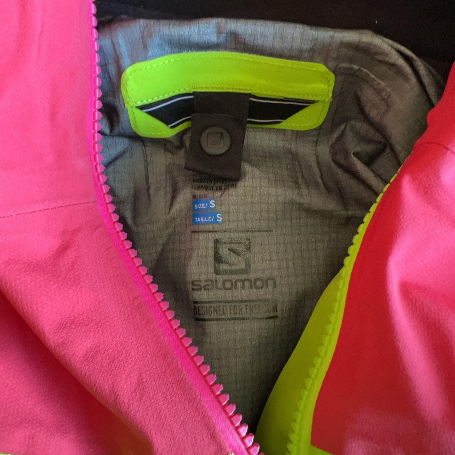 Salomon Womens Jacket Small Neon Green Pink GORE-TEX Pro Hooded Ski Shell