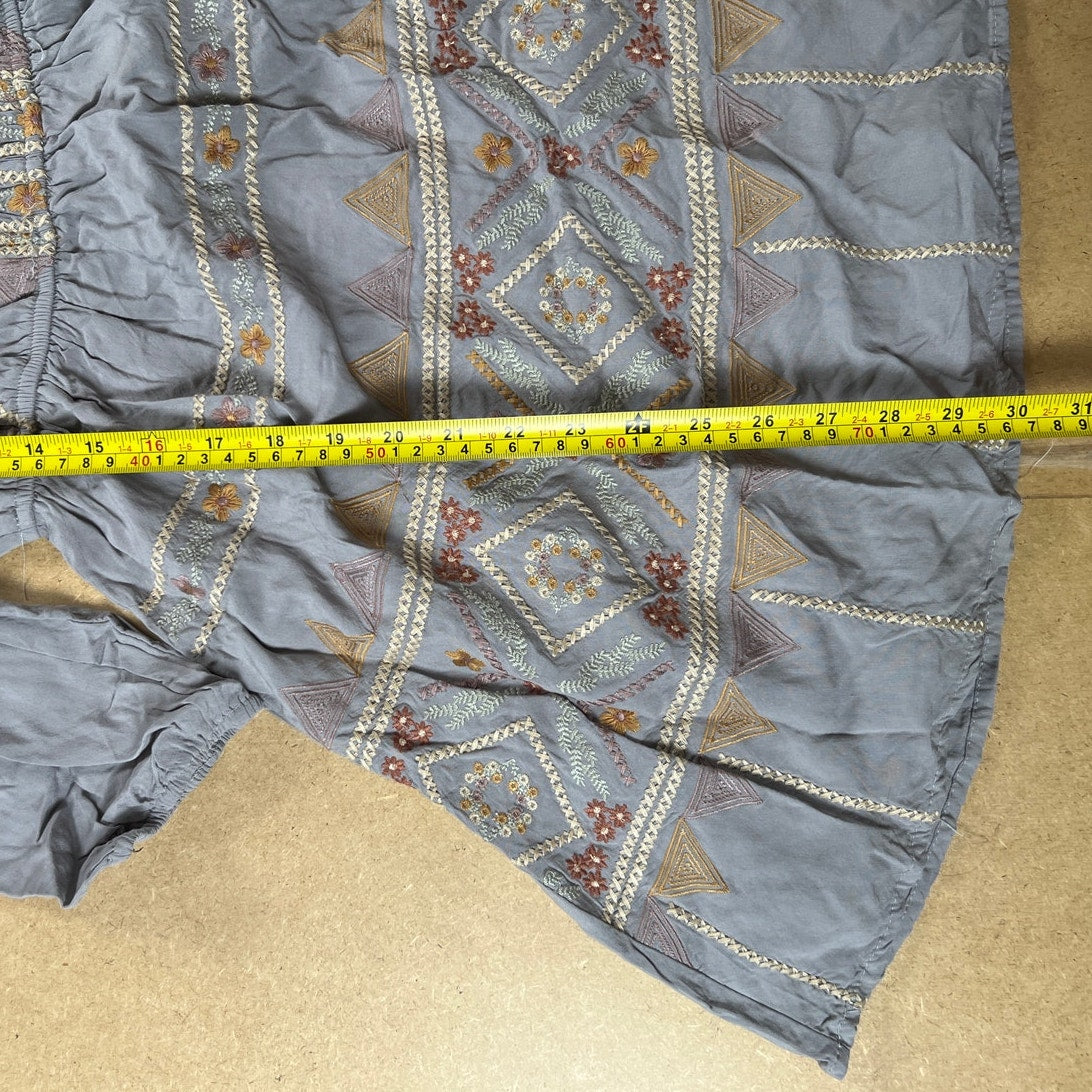 Savanna Jane Small Embroidered Gray V Neck Lined Long Sleeve Flare Dress