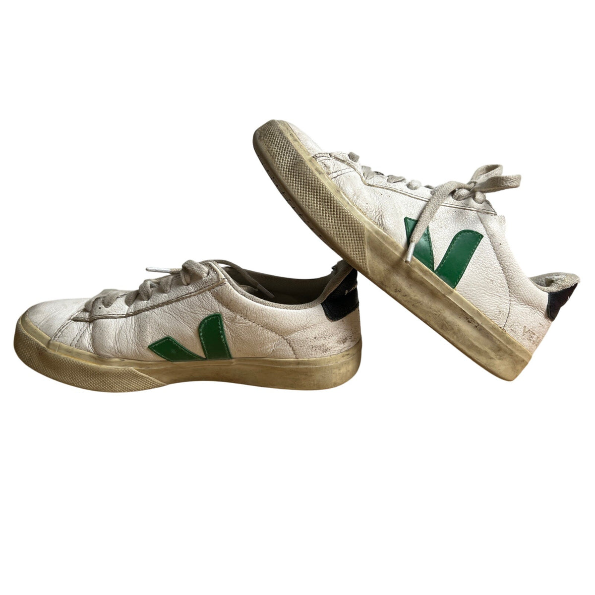 VEJA Leather White Green Sneakers Women's US 7 (Used)