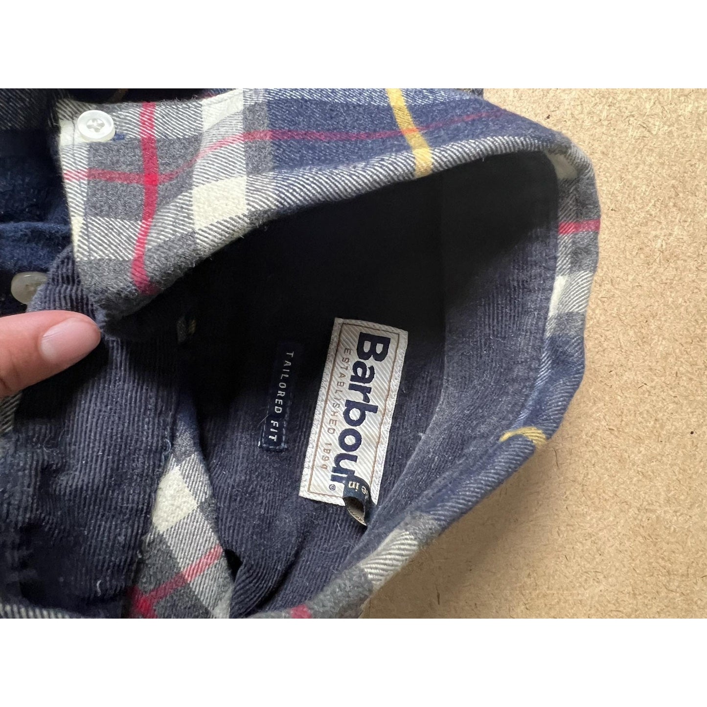Barbour Shirt Mens L Blue Plaid Long Sleeve Button Up Casual Tailored Fit