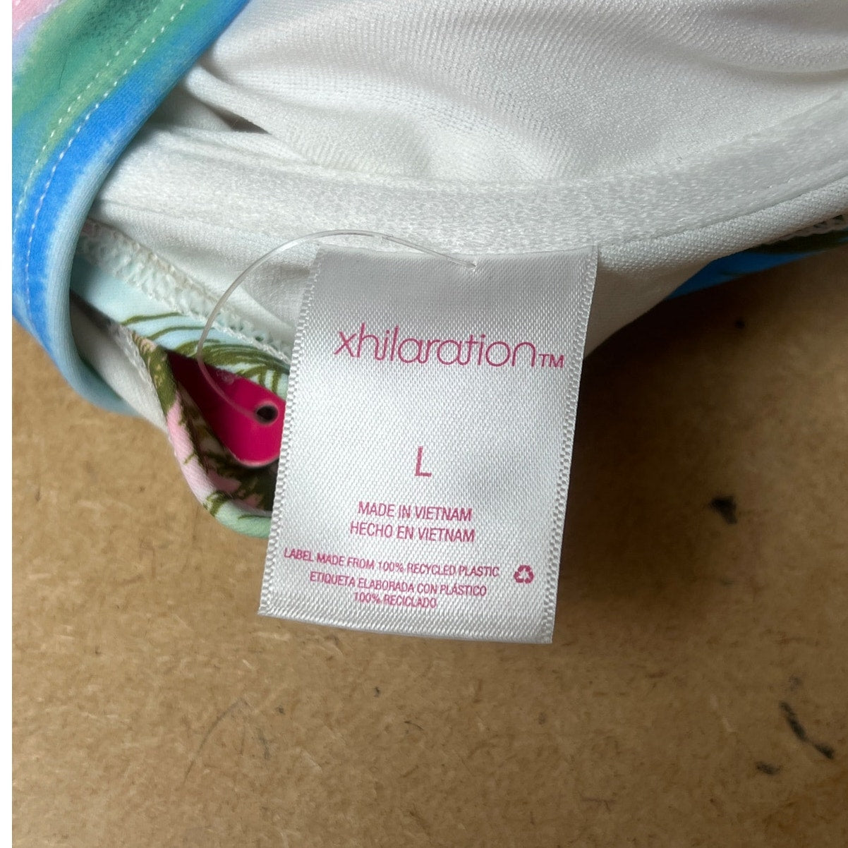 NWT Xhilaration Womens Junior's Size L Bikini Top Underwire Tropical Print