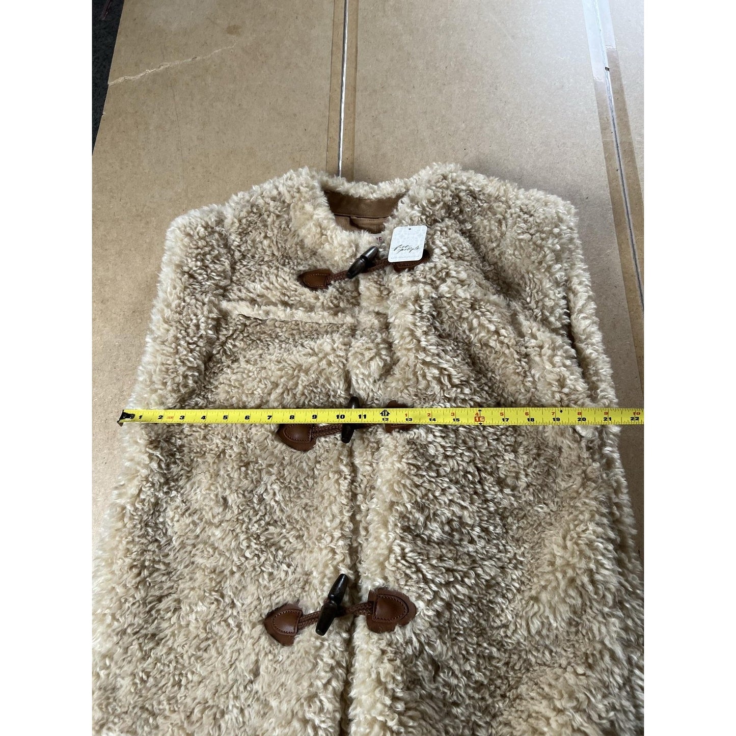 Free People Vest Womens XS Beige Faux Fur Lined Pockets Toggle Closure Casual