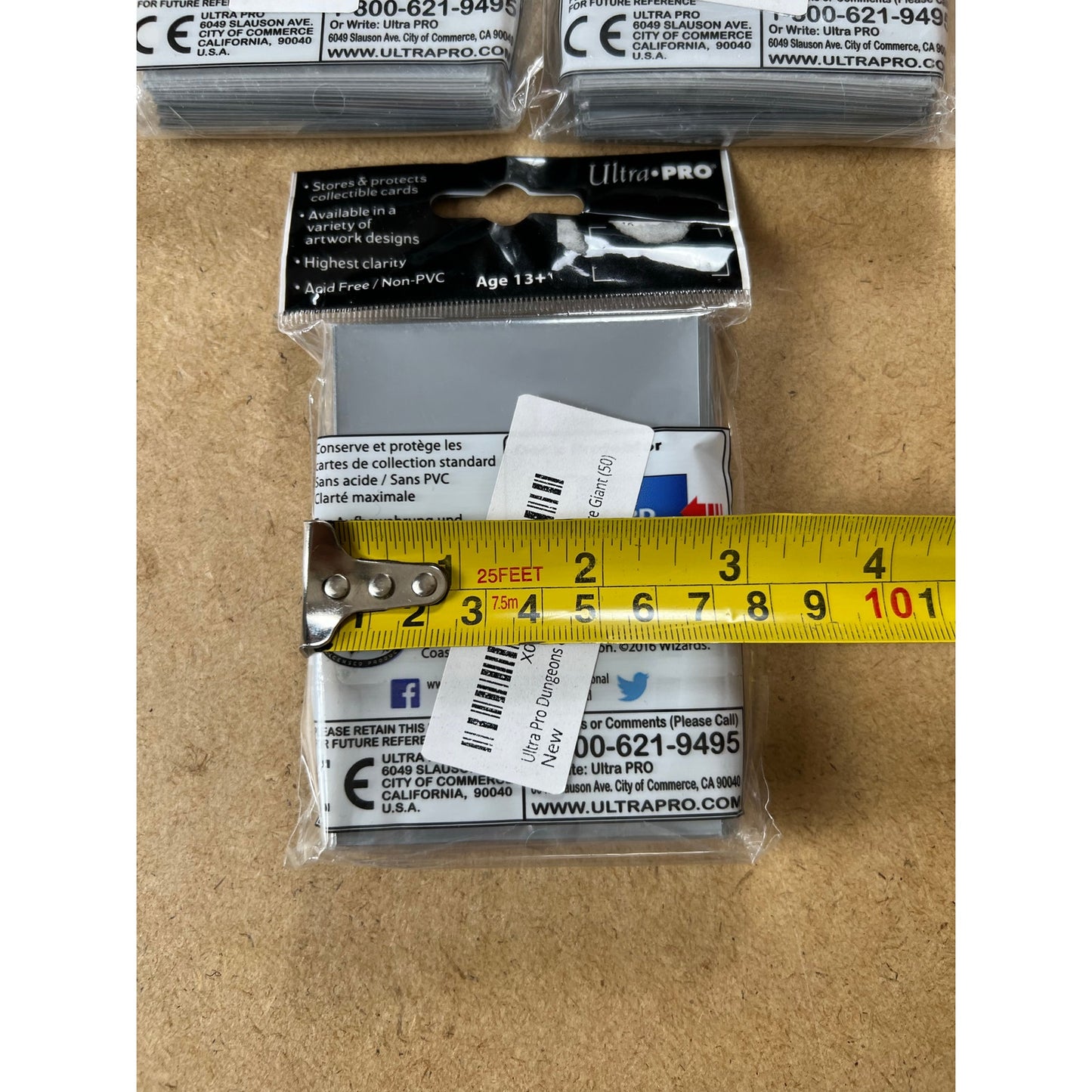 Ultra PRO Dungeons & Dragons Deck Protector Sleeves Gray 50 Standard 66x91mm