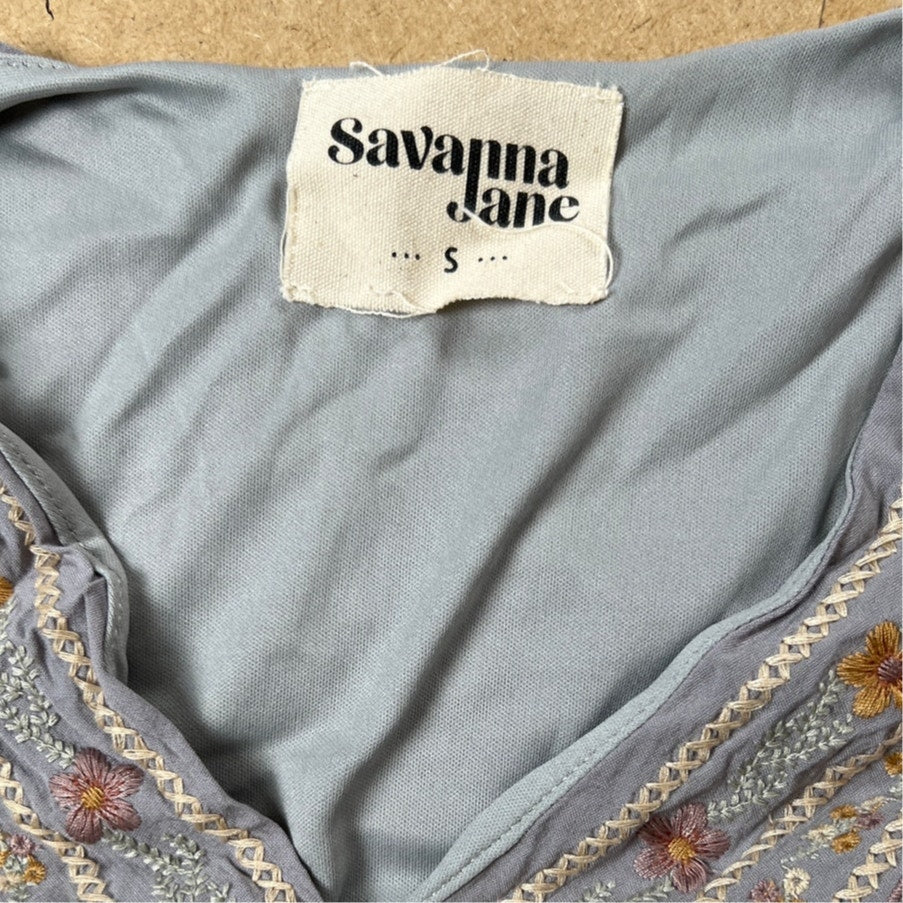 Savanna Jane Small Embroidered Gray V Neck Lined Long Sleeve Flare Dress