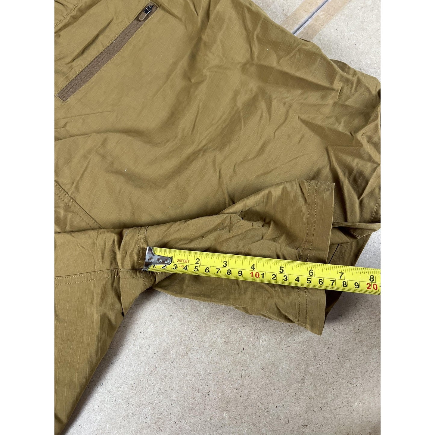 REI Co-op Mens XL Brown Athletic Shorts 38 Waist Adjustable Pull-On 7.5 Inseam