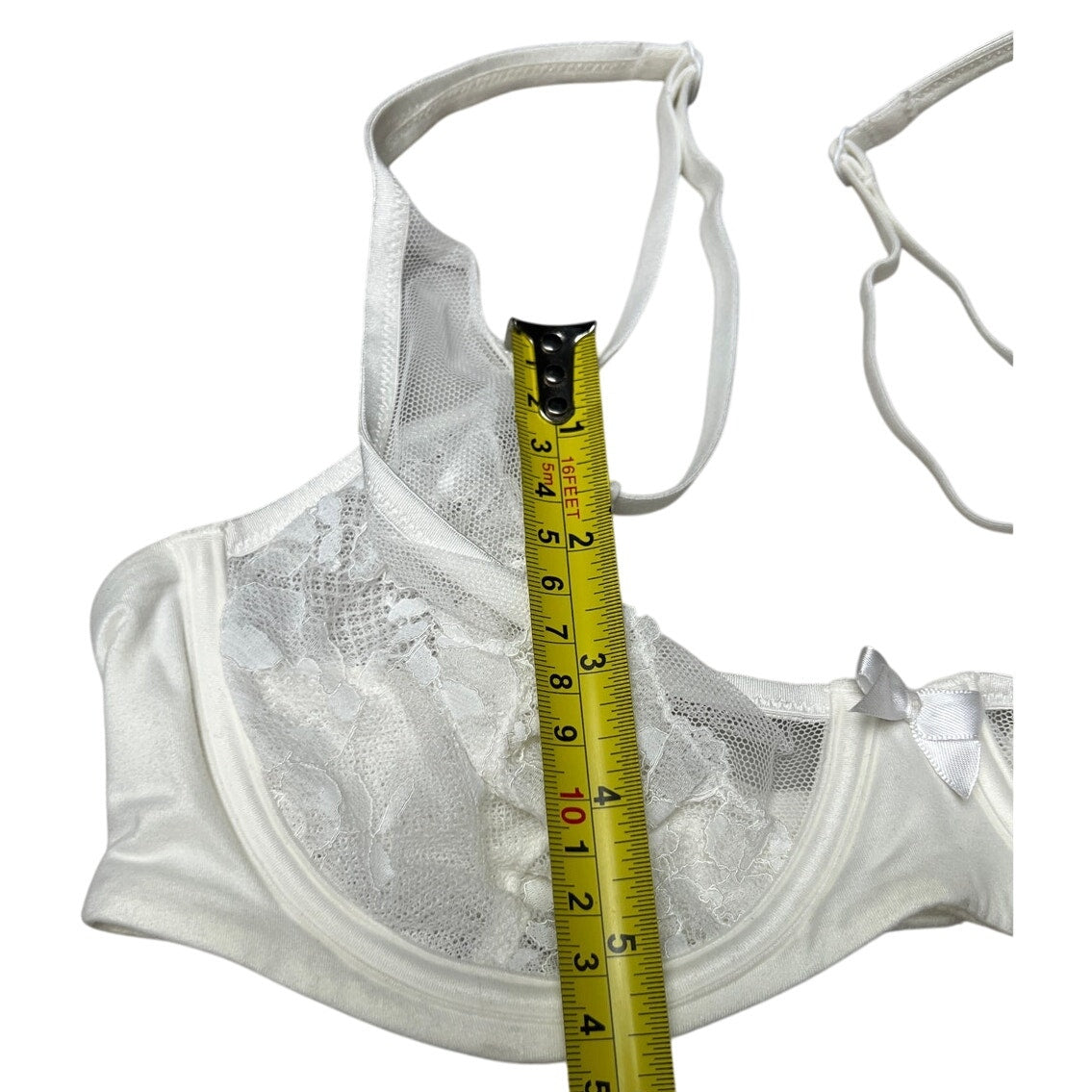 Victoria's Secret Body By Victoria Demi Unlined White Bra 34C