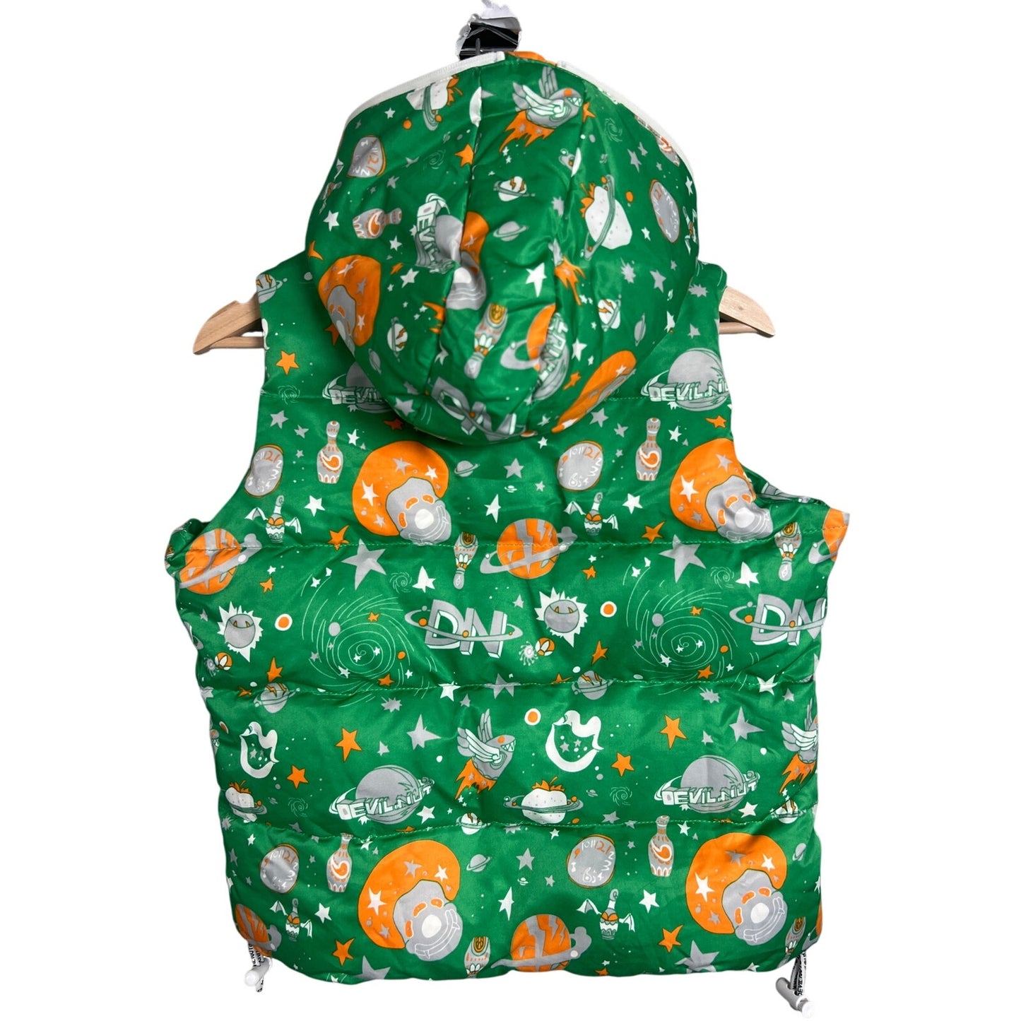 Devil Nut Under Red Flag Vest Jacket Size Medium polyester Green Teen