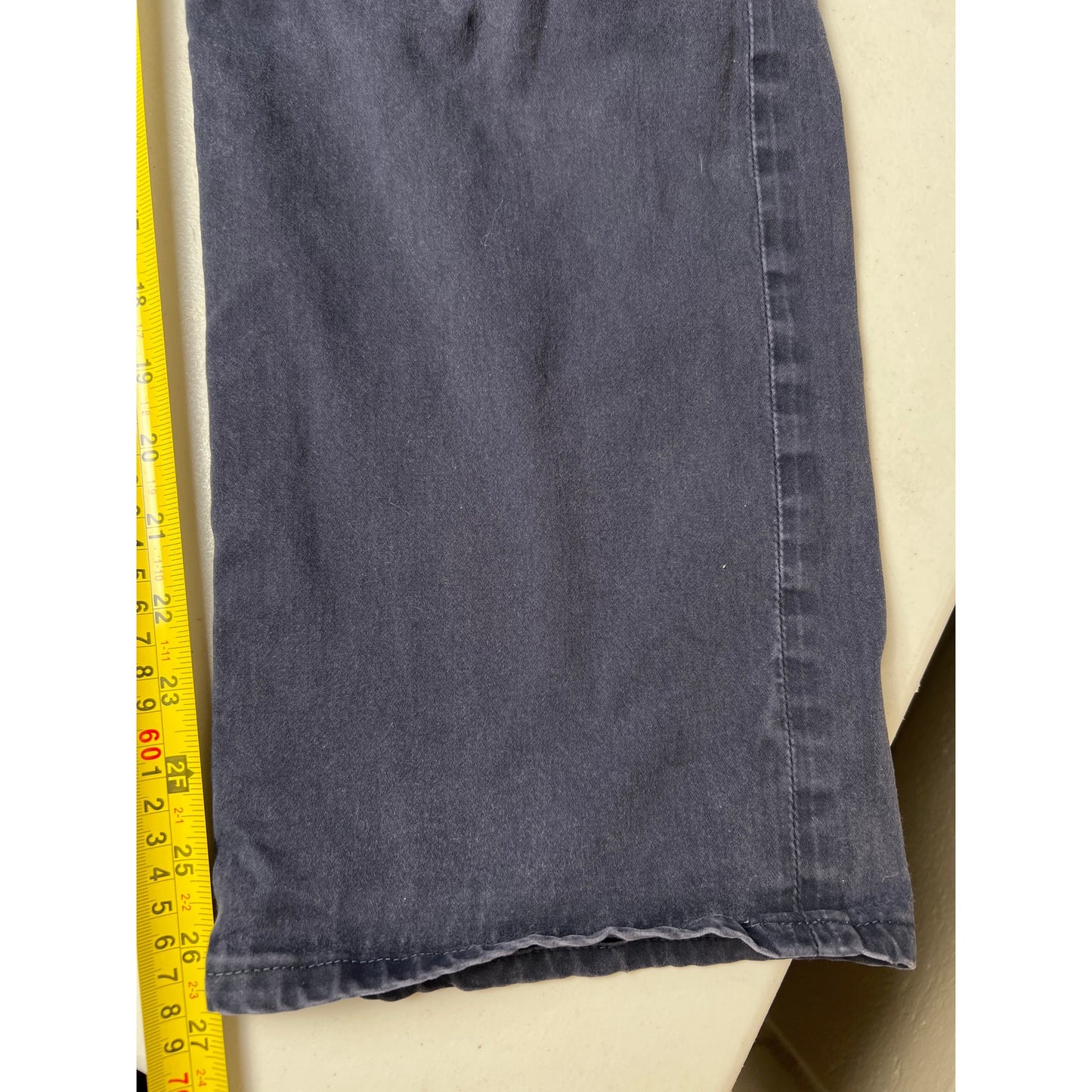 AG Adriano Goldschmied The Graduate Tailored Leg Black 38 x 32