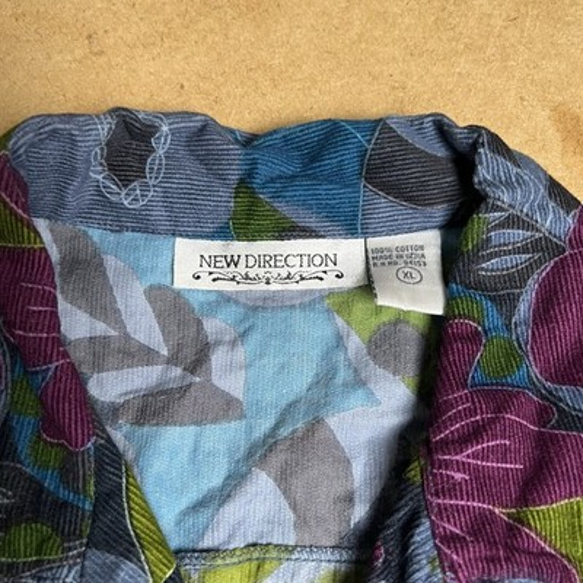 NEW DIRECTION Cardigan Womens XL Blue Floral Corduroy Button Pockets Lightweight