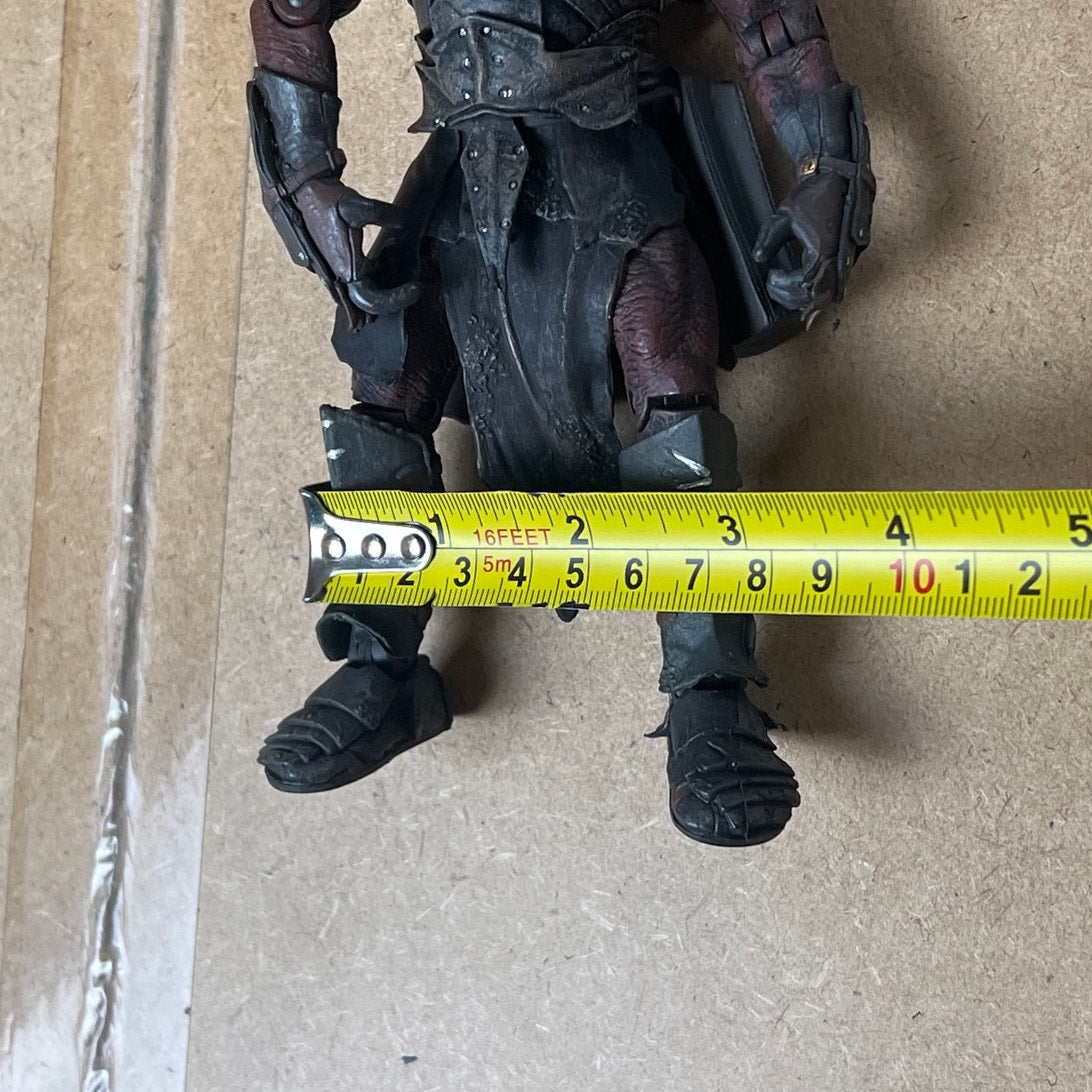 2001 Lord of The Rings 7" Lurtz Loose Action Figure ToyBiz
