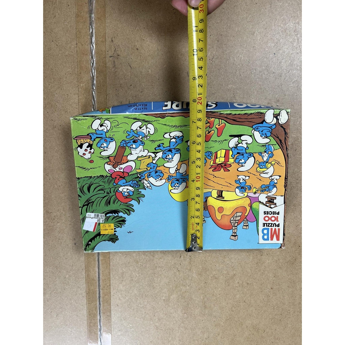 MB Puzzle 100 Pieces Smurf Boxed Jigsaw 16 X 11 In 40.6 X 28.0 Cm Loose Pieces