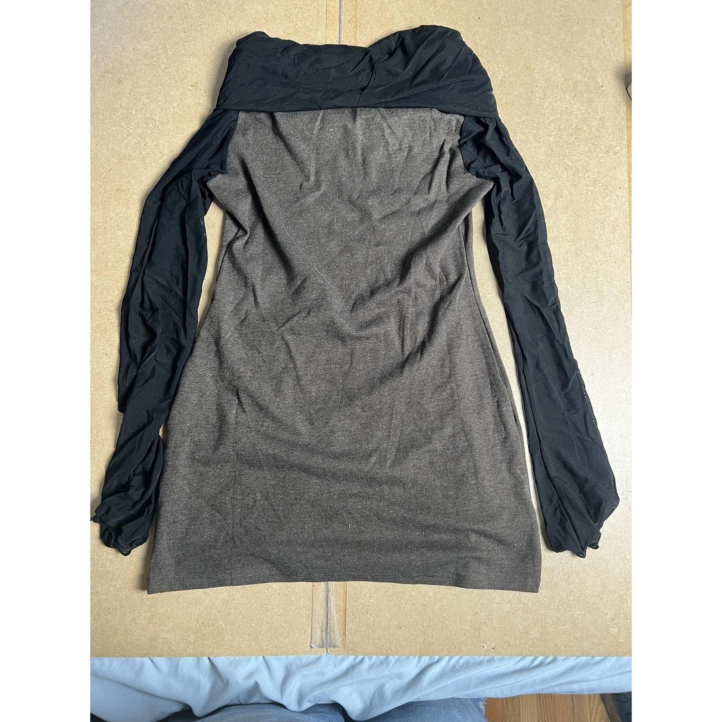 Laura Hlavac Top Womens M Gray Black Colorblock Cowl Neck Tunic Long Sleeve