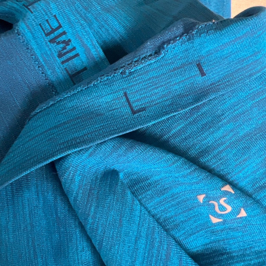 Lululemon Metal Blue Vent Tech Long Sleeve Large