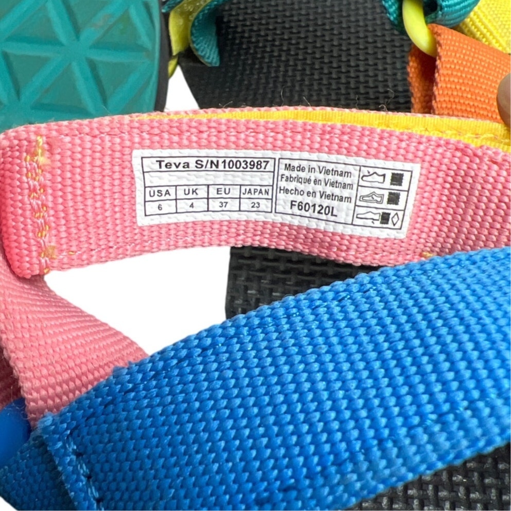 Teva Midform Universal Sandal  Women's Size 6