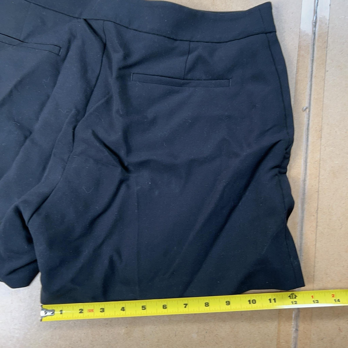 Banana Republic Chino Shorts Womens 12 Black Twill Polyester Blend Pockets