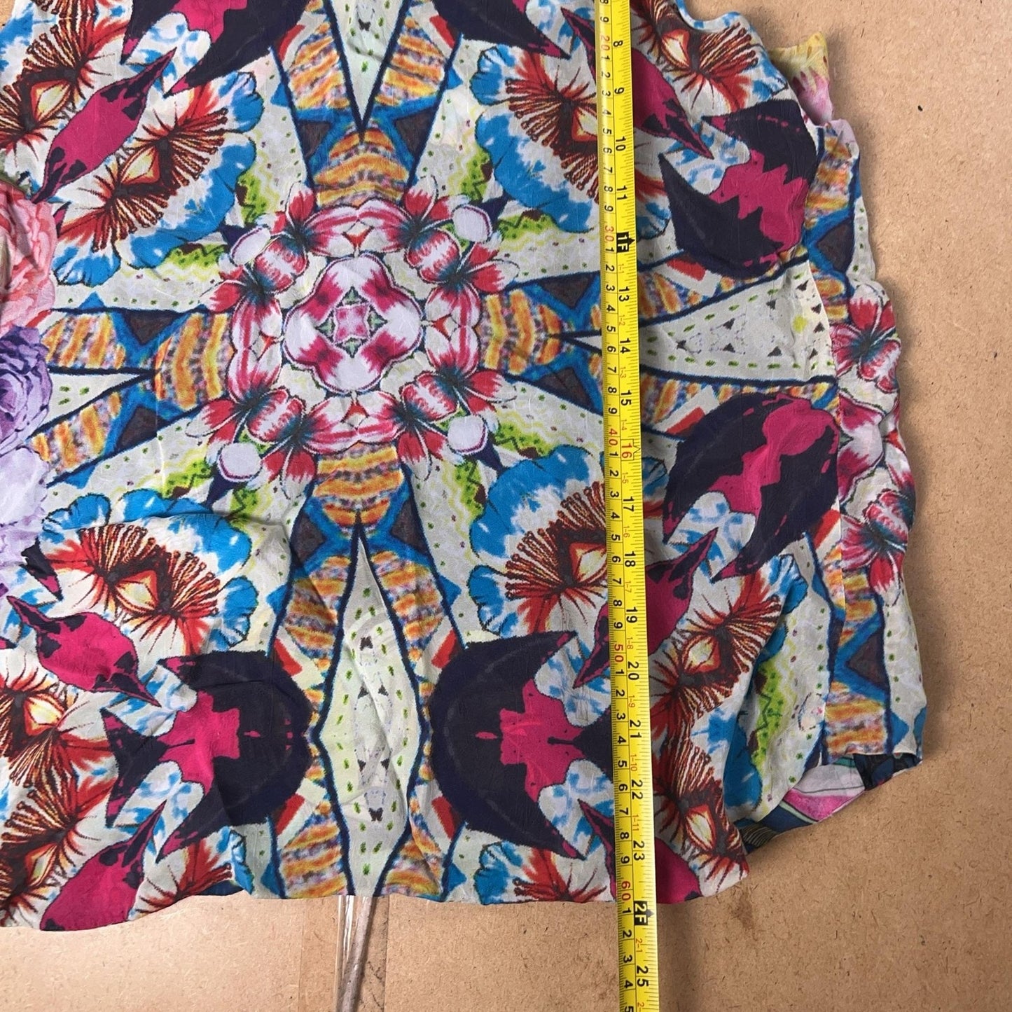 Johnny Was Tank Womens M Multicolor Floral Embroidered Round Neck Rayon