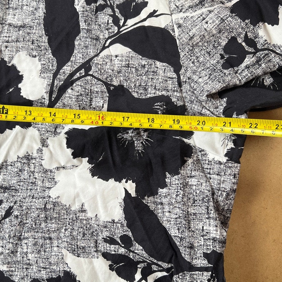 Chicos No-Iron Chic Stretch Floral Polo Tunic Collared Shirt Size 3