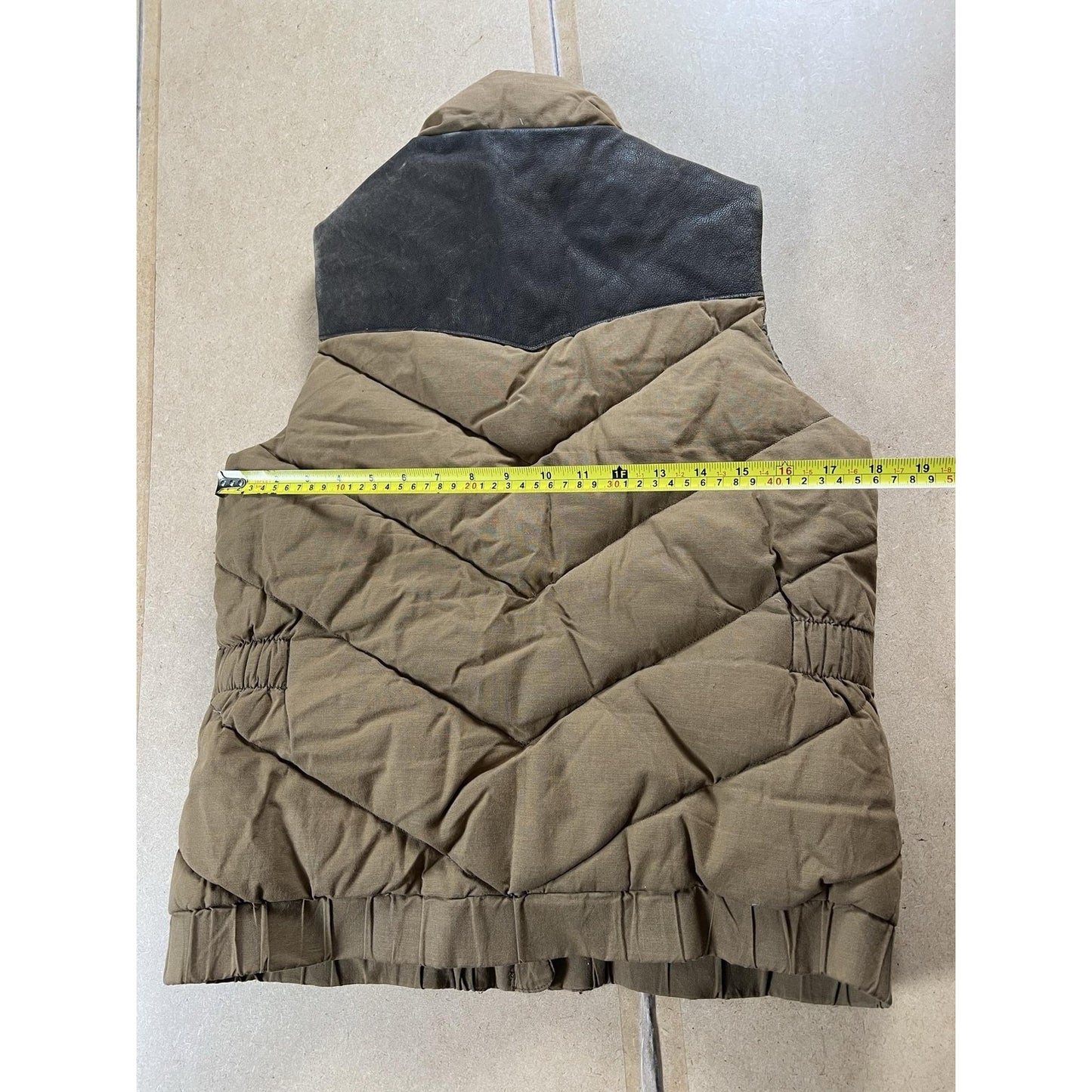 Filson Vest Mens M Brown Puffer Jacket Canvas Down Insulated Quilted Collared