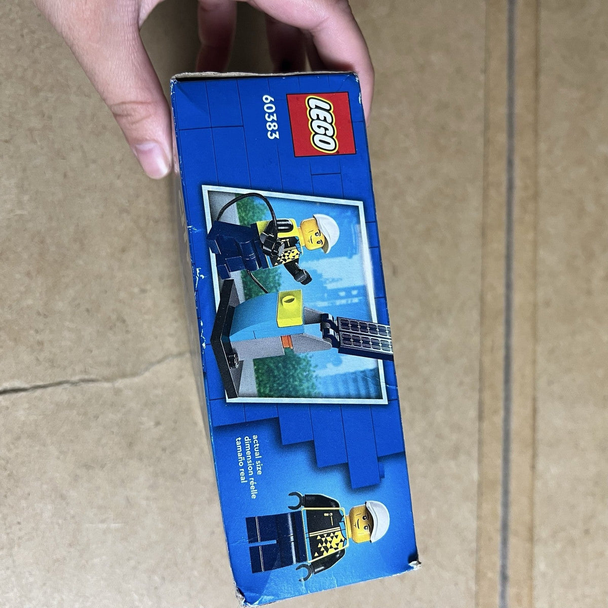 LEGO City Electric Sports Car 60383 95pcs Building Toy 5+ Complete Set Boxed