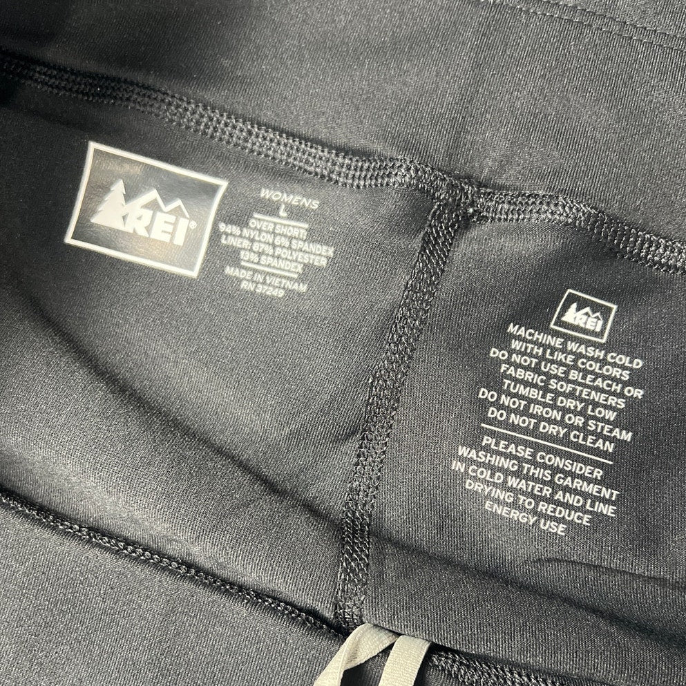 REI Women's Size Large Nylon Black Shorts Running Zip Pocket Athletic