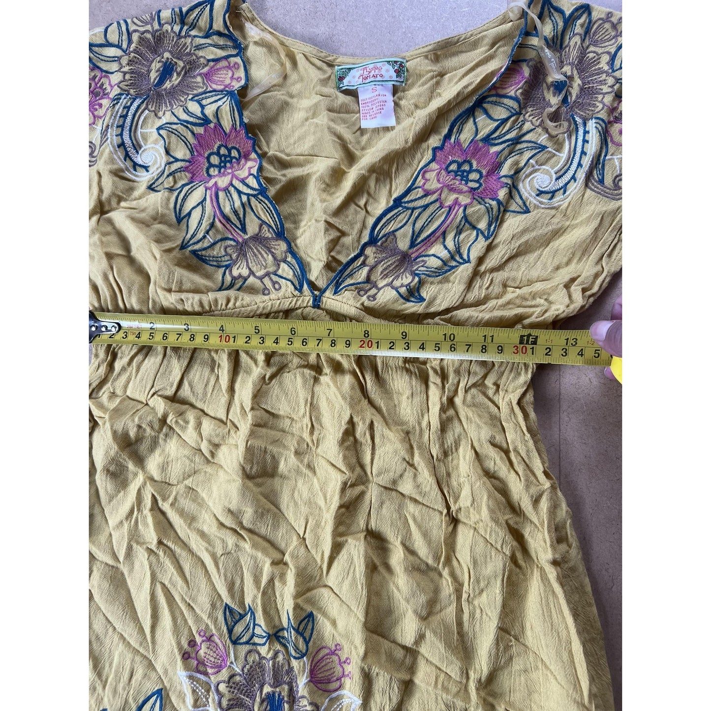 Flying Tomato Tunic Womens S Yellow Embroidered Kimono Sleeve V-Neck Rayon