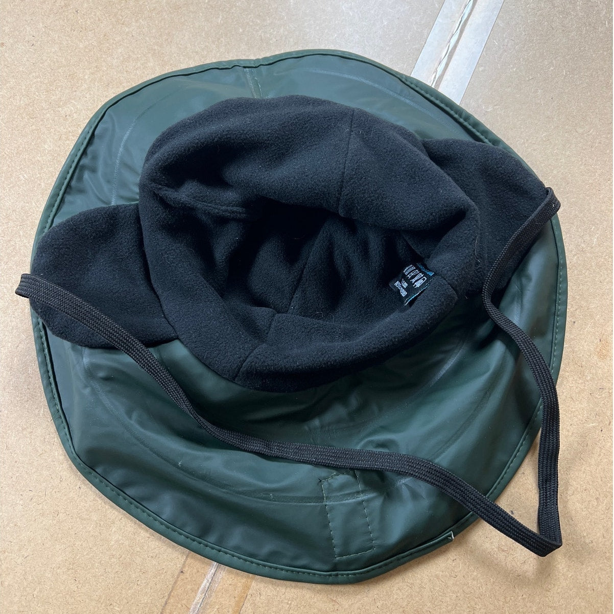 Norwegian Black Waterproof Bucket Rain Hat Size 57cm Fleece Lining Ear Flaps
