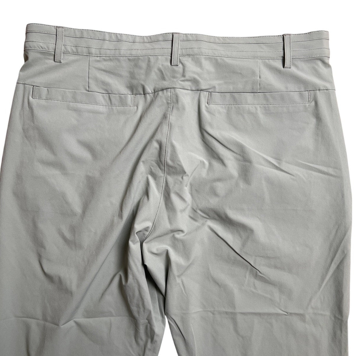 Brady Brand Pants Mens 34 Olive Performance Structured Nylon Stretch Chinos