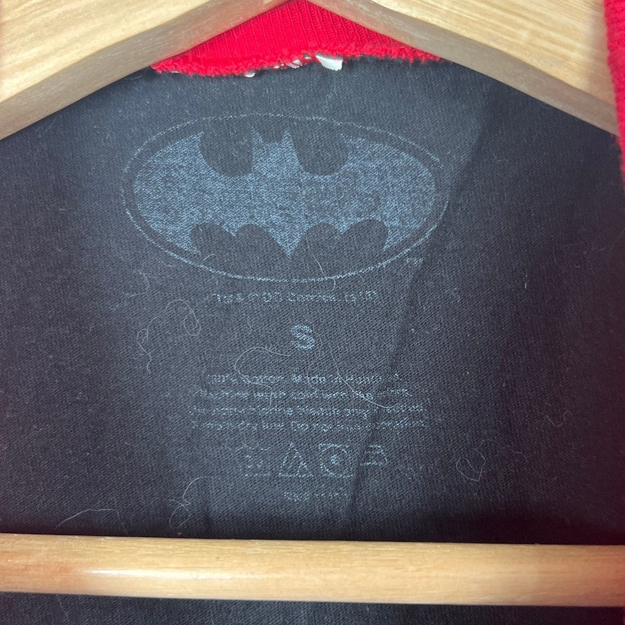 Batman Harley Quinn Size Small Raglan Red & Black Shirt 2014