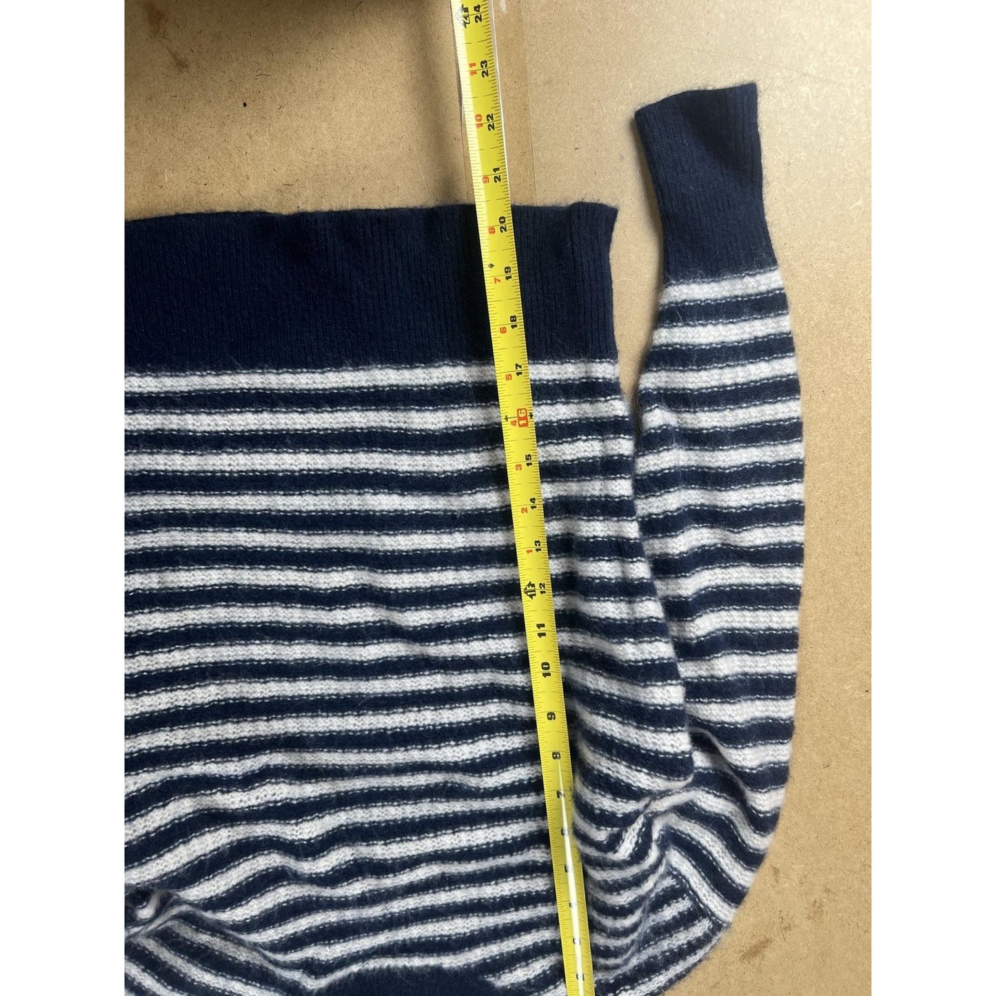 J.CREW Sweater Womens XS Blue Cashmere Striped Crew Neck Lightweight Tight-Knit