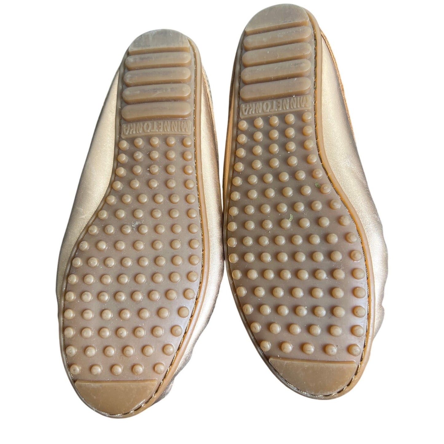 Minnetonka Gold Leather Upper Kate Mule Women's Size 9.5